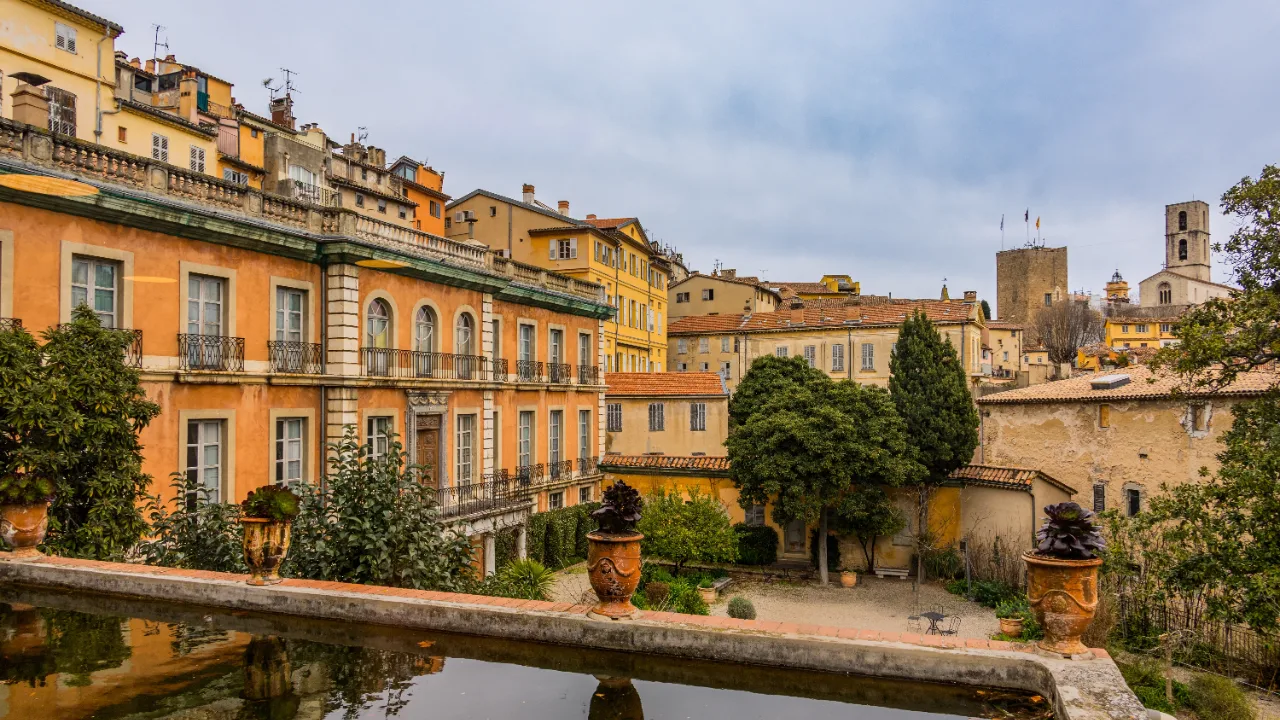 Grasse, la capitale del turismo dei profumi sulla Costa Azzurra