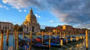 Città da visitare a novembre in Italia: 6 mete con mostre ed eventi 2026